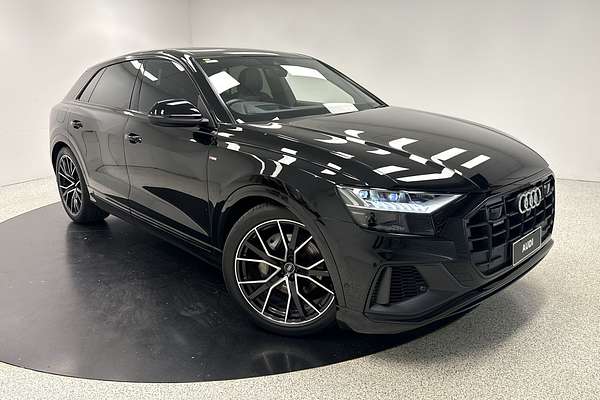 2021 Audi Q8 50 TDI S line F1