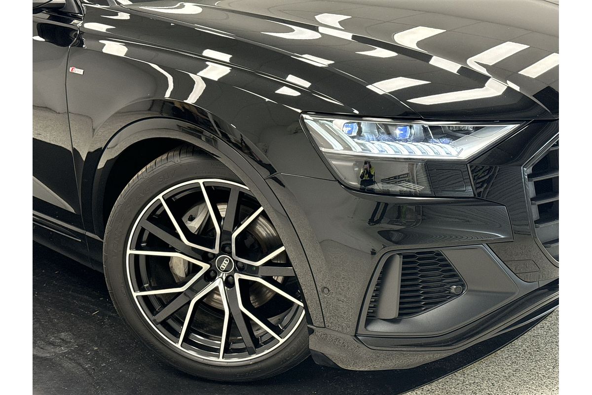 2021 Audi Q8 50 TDI S line F1