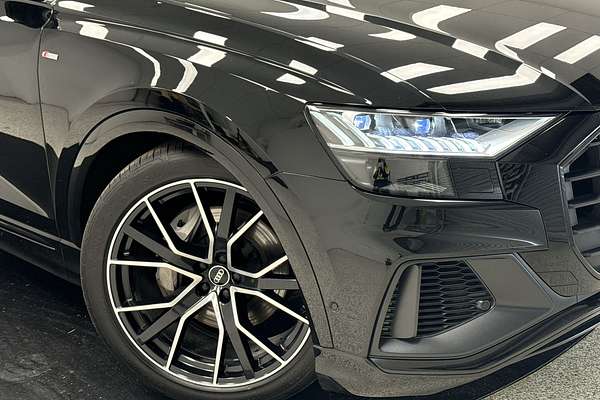 2021 Audi Q8 50 TDI S line F1