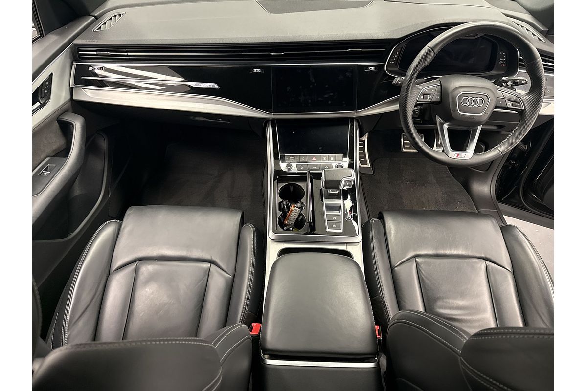 2021 Audi Q8 50 TDI S line F1