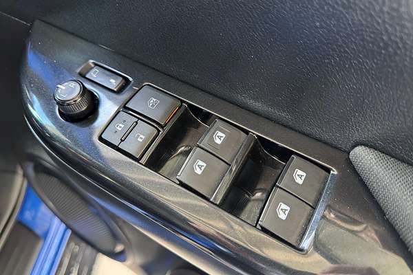 2022 Toyota Hilux SR5 GUN126R 4X4