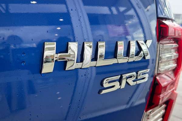 2022 Toyota Hilux SR5 GUN126R 4X4