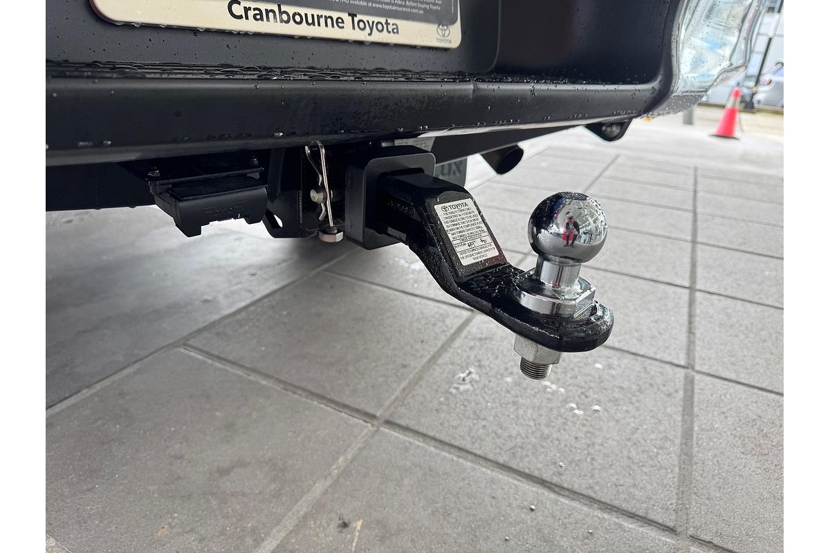2022 Toyota Hilux SR5 GUN126R 4X4
