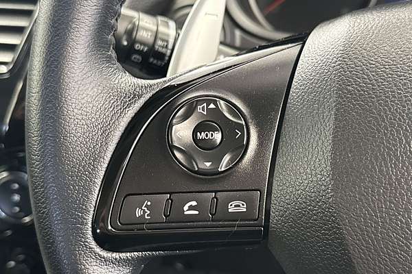 2021 Mitsubishi YB
