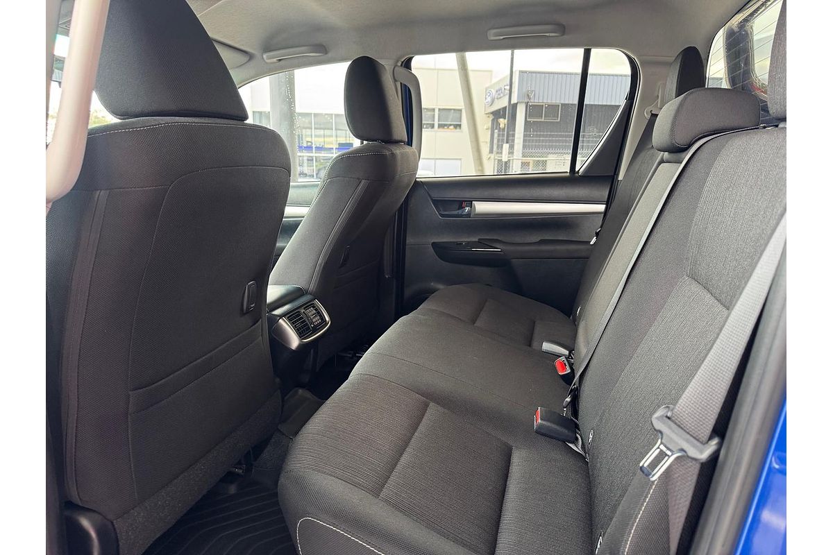 2022 Toyota Hilux SR5 GUN126R 4X4