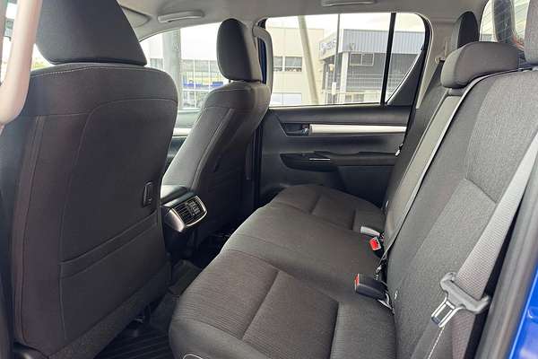 2022 Toyota Hilux SR5 GUN126R 4X4
