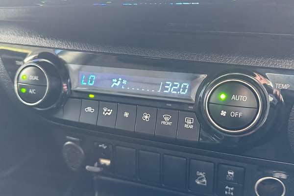 2022 Toyota Hilux SR5 GUN126R 4X4