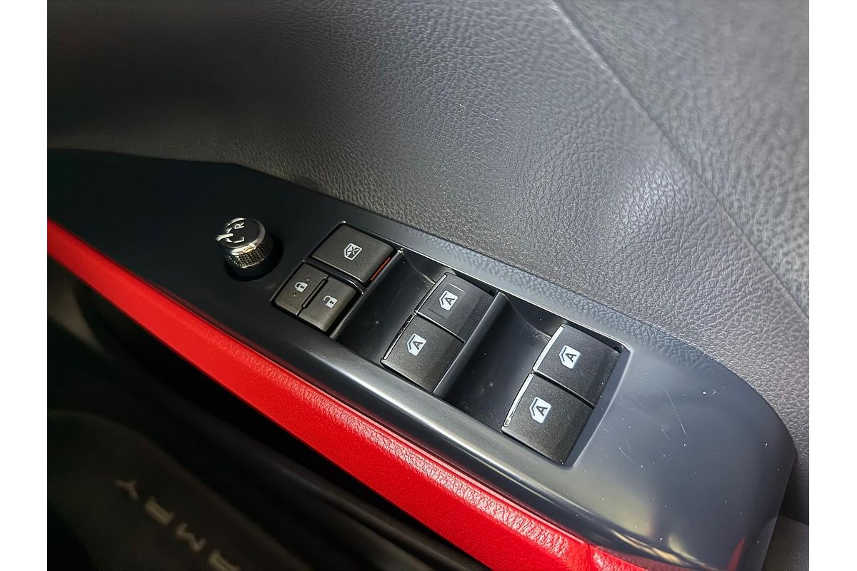 2020 Toyota Camry SX ASV70R