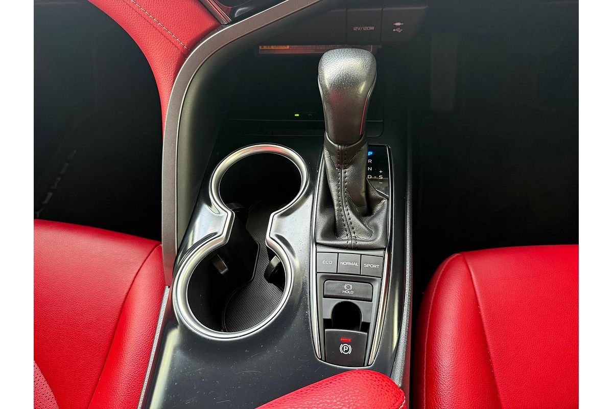 2020 Toyota Camry SX ASV70R