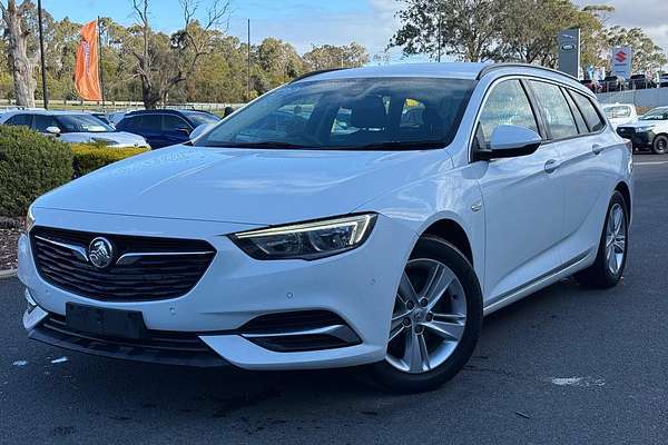 2019 Holden Commodore LT ZB