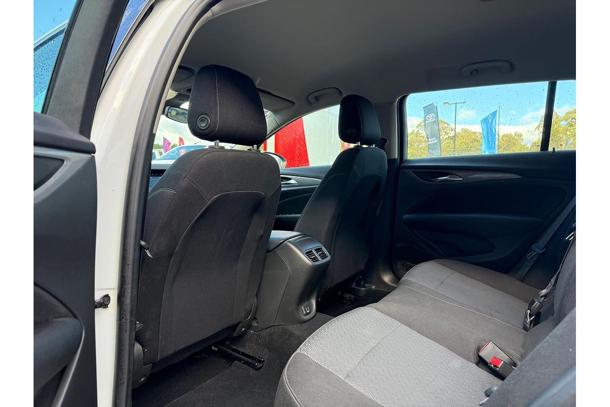 2019 Holden Commodore LT ZB