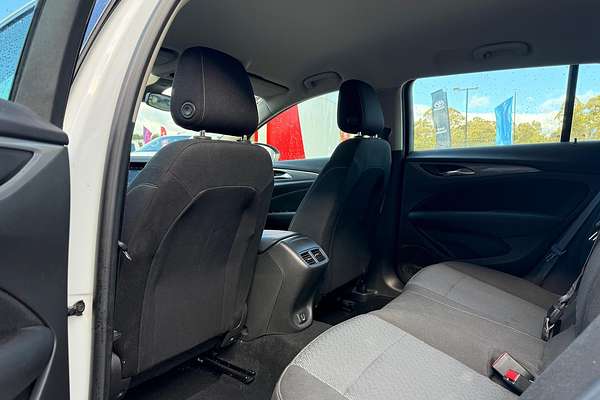 2019 Holden Commodore LT ZB