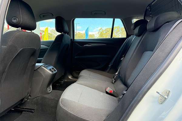 2019 Holden Commodore LT ZB