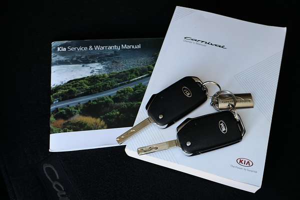 2021 Kia Carnival S KA4
