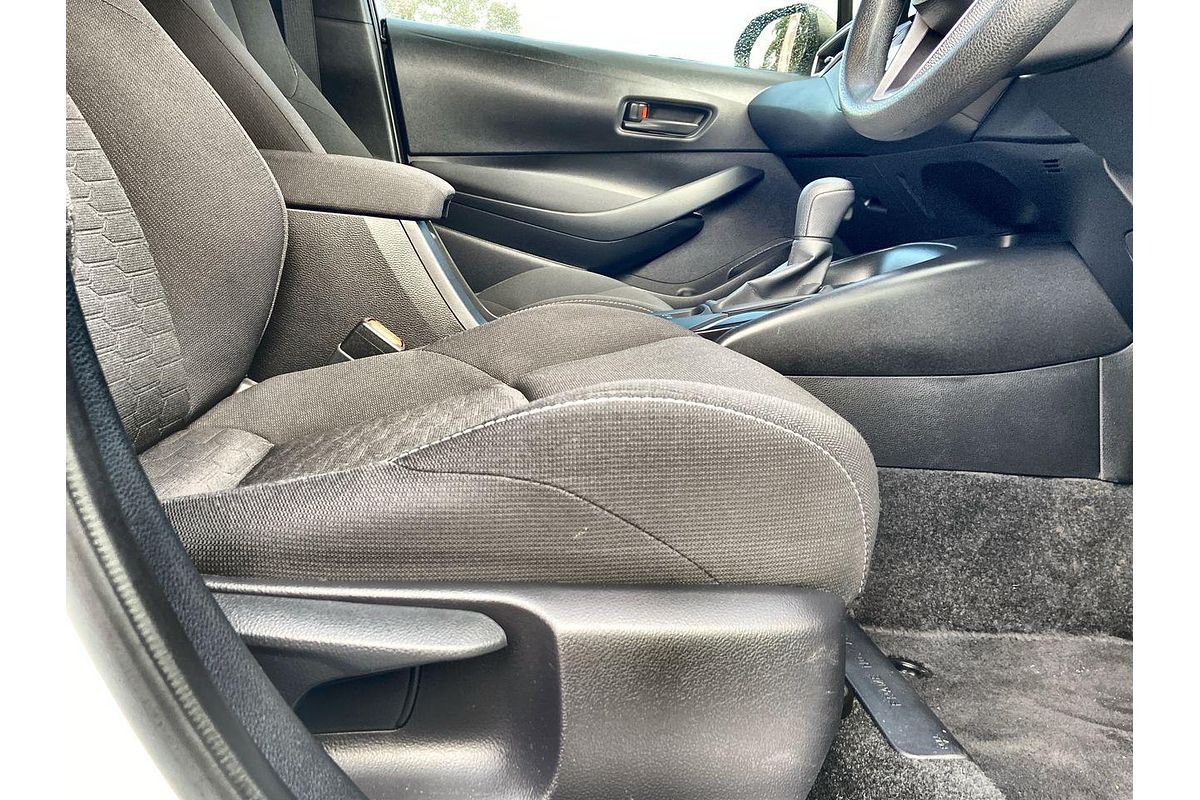 2019 Toyota Corolla Ascent Sport Hybrid ZWE211R