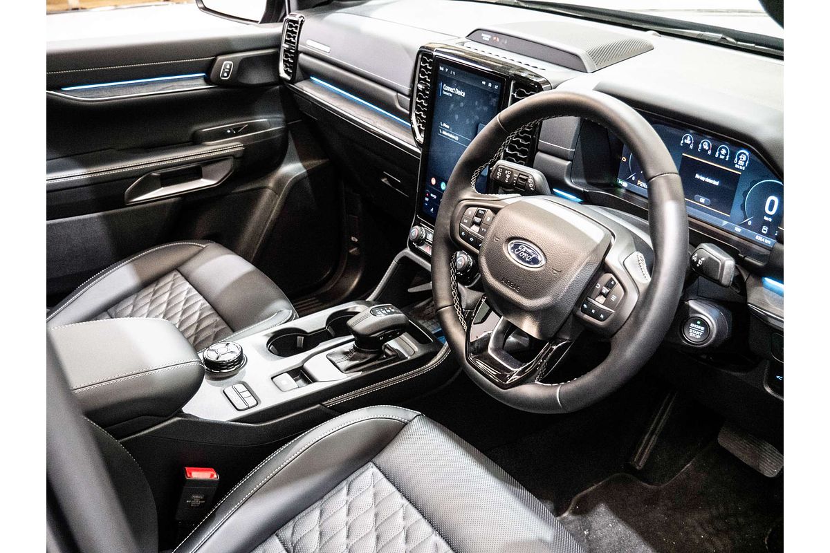2025 Ford Everest Platinum 3.0L