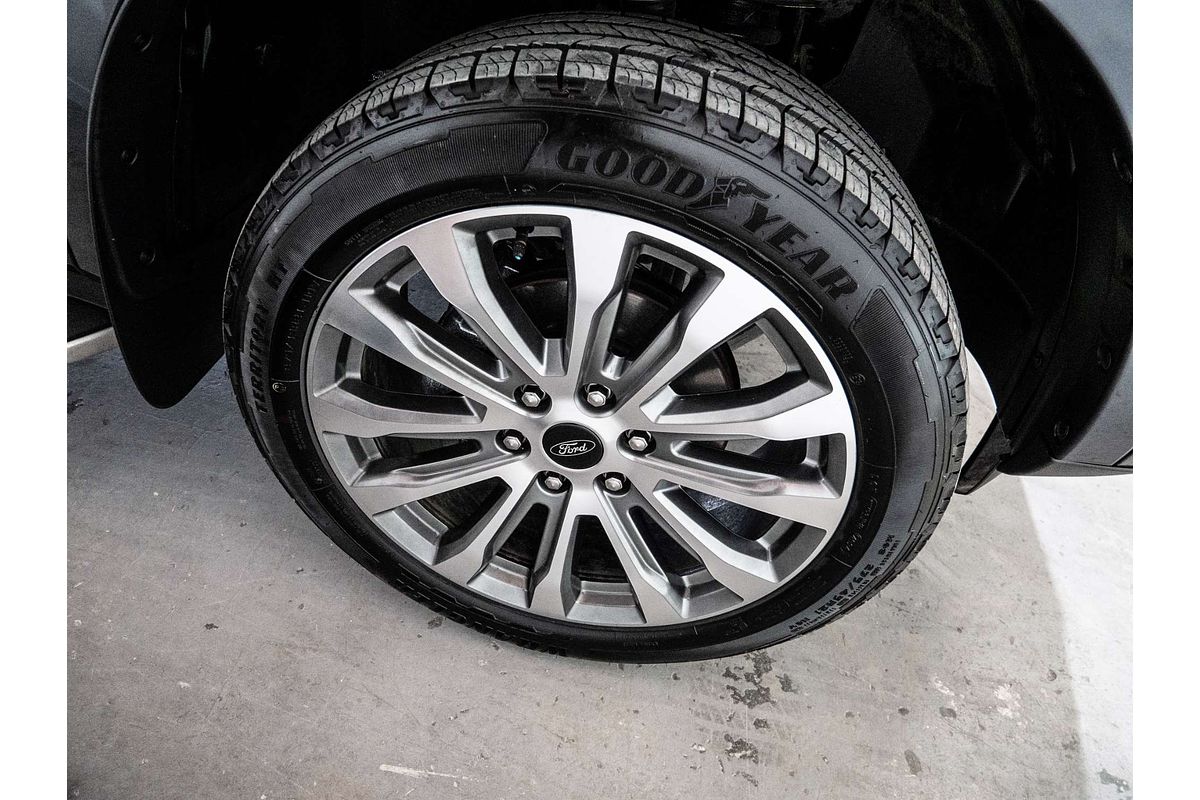 2025 Ford Everest Platinum 3.0L