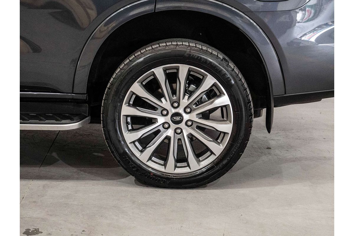 2025 Ford Everest Platinum 3.0L