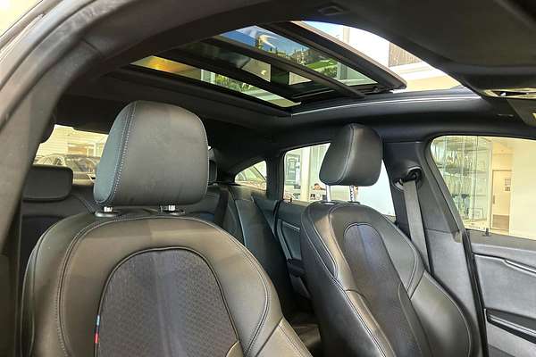 2021 BMW 2 Series 220i M Sport F44