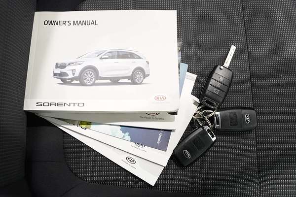 2019 Kia Sorento Si UM