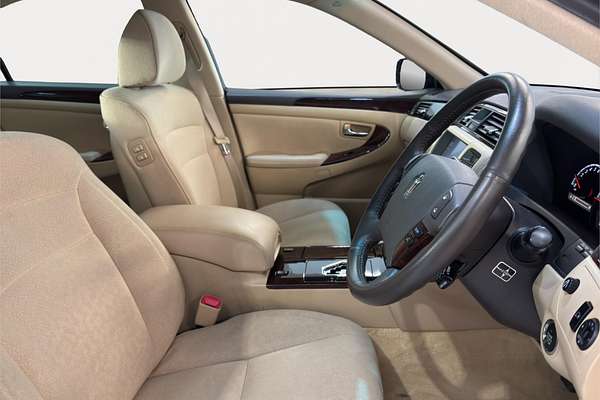 2006 Toyota Crown Royal Saloon i-Four 60th Special Edition UZS186