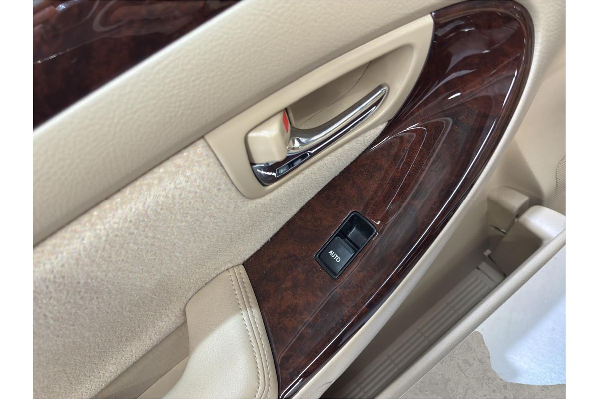 2006 Toyota Crown Royal Saloon i-Four 60th Special Edition UZS186