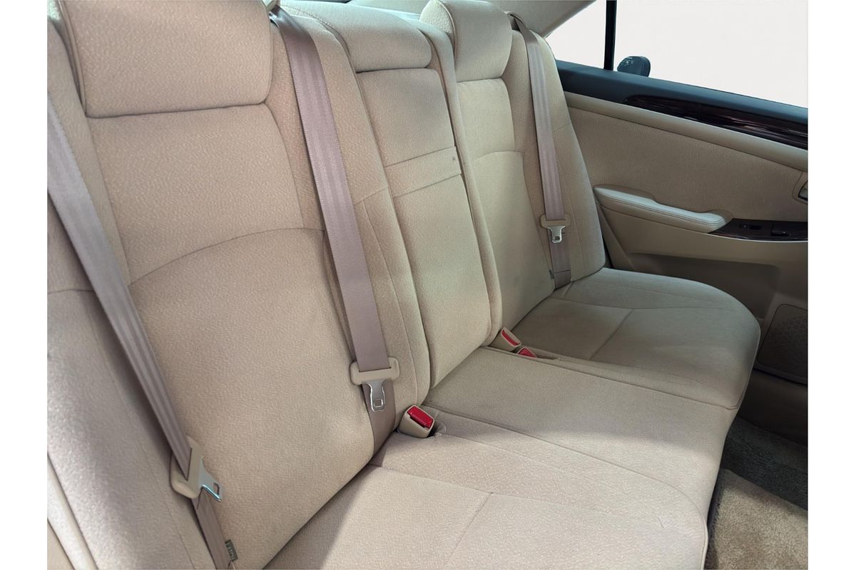 2006 Toyota Crown Royal Saloon i-Four 60th Special Edition UZS186