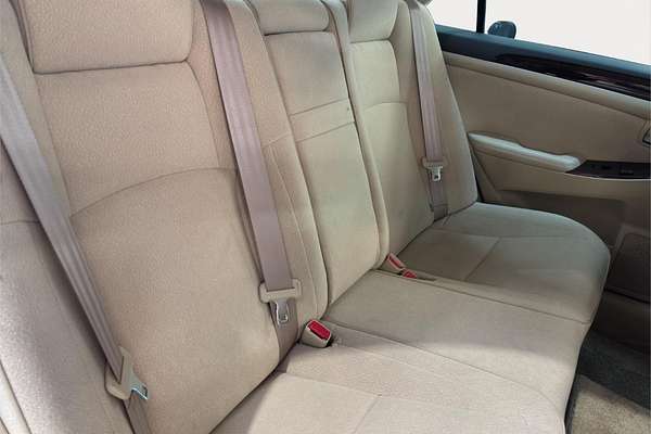 2006 Toyota Crown Royal Saloon i-Four 60th Special Edition UZS186