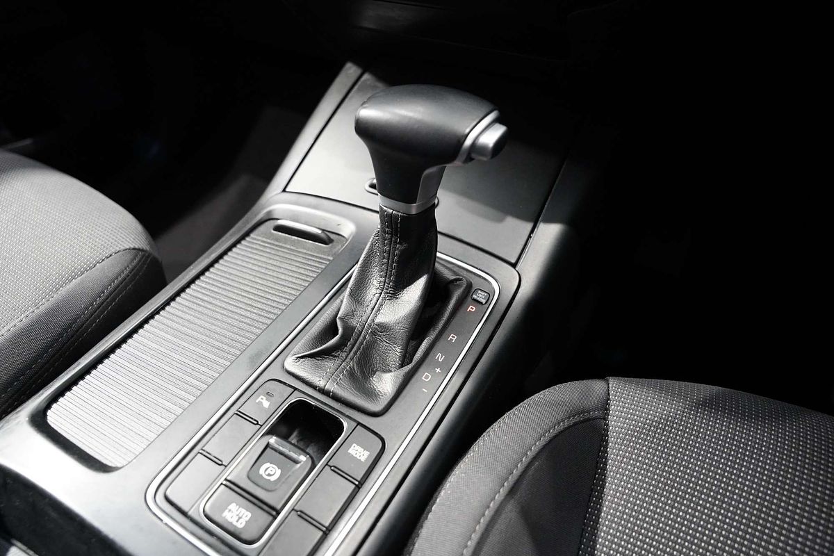 2019 Kia Sorento Si UM