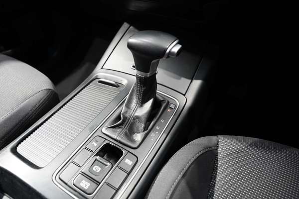 2019 Kia Sorento Si UM