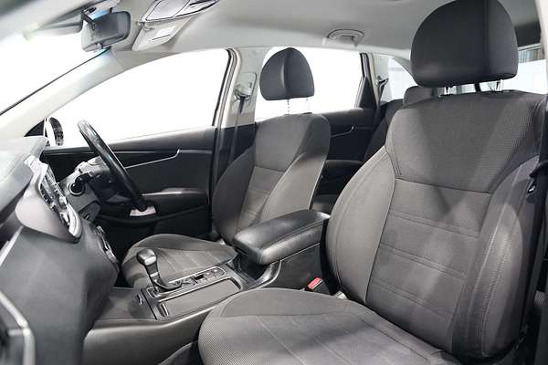 2019 Kia Sorento Si UM