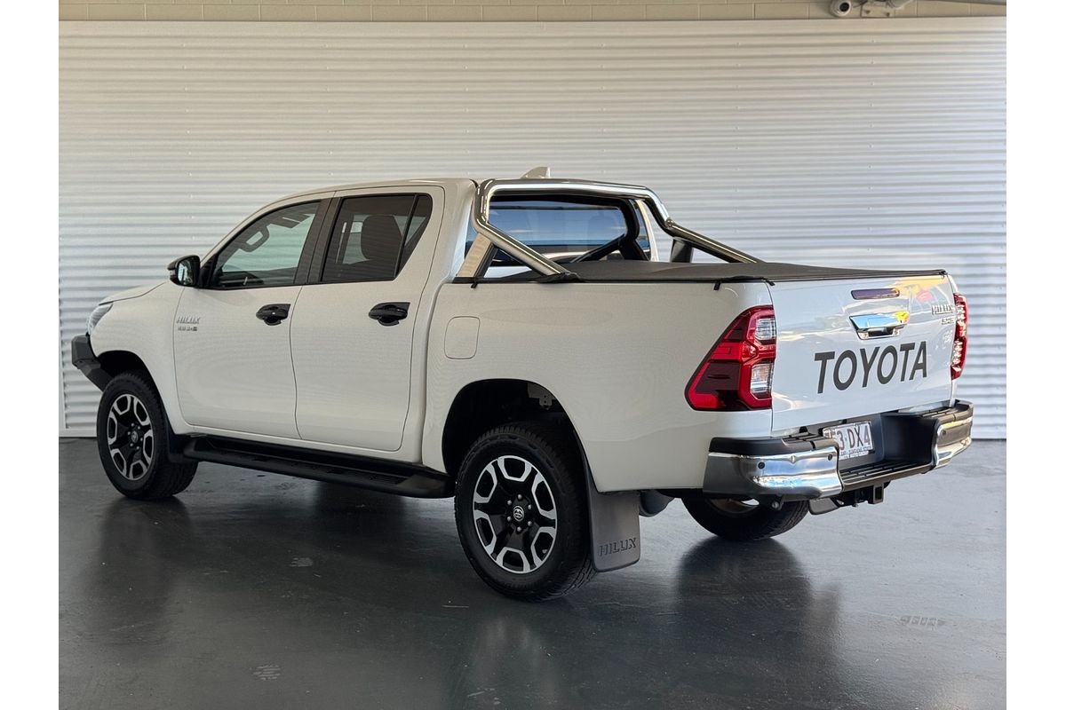 2022 Toyota Hilux SR5 GUN126R 4X4