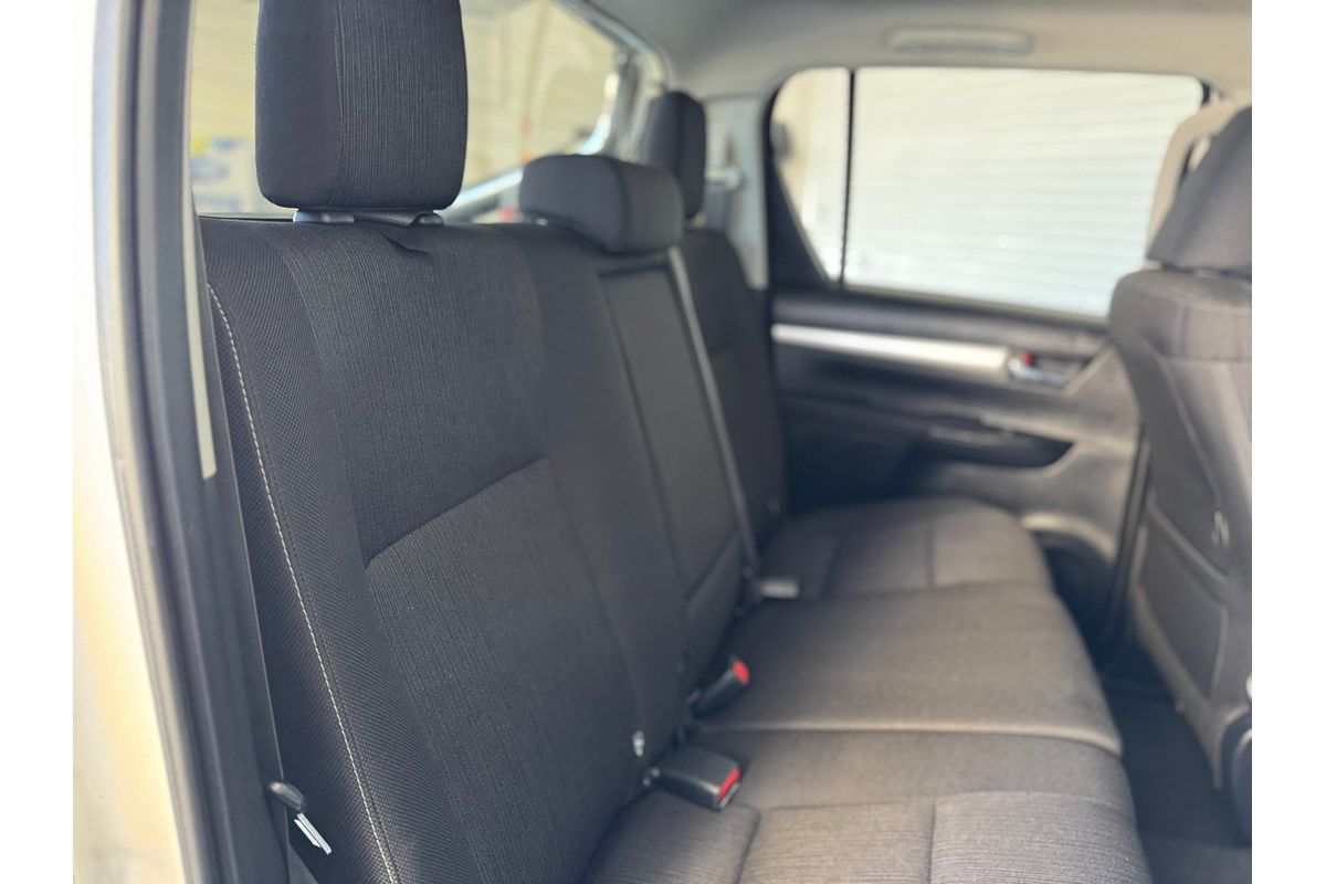 2022 Toyota Hilux SR5 GUN126R 4X4