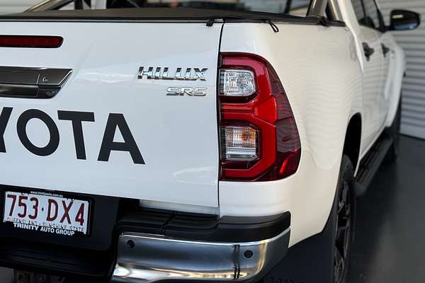 2022 Toyota Hilux SR5 GUN126R 4X4