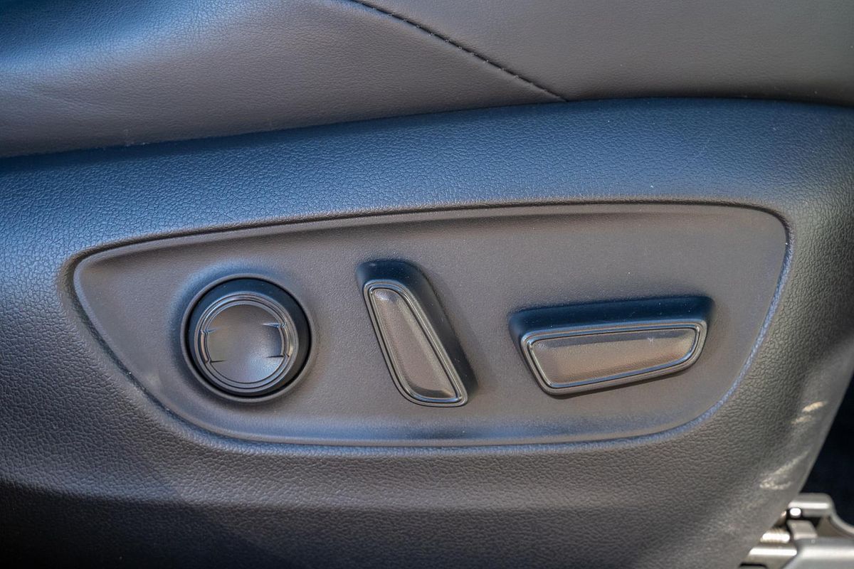 2023 Toyota RAV4 Edge AXAH54R