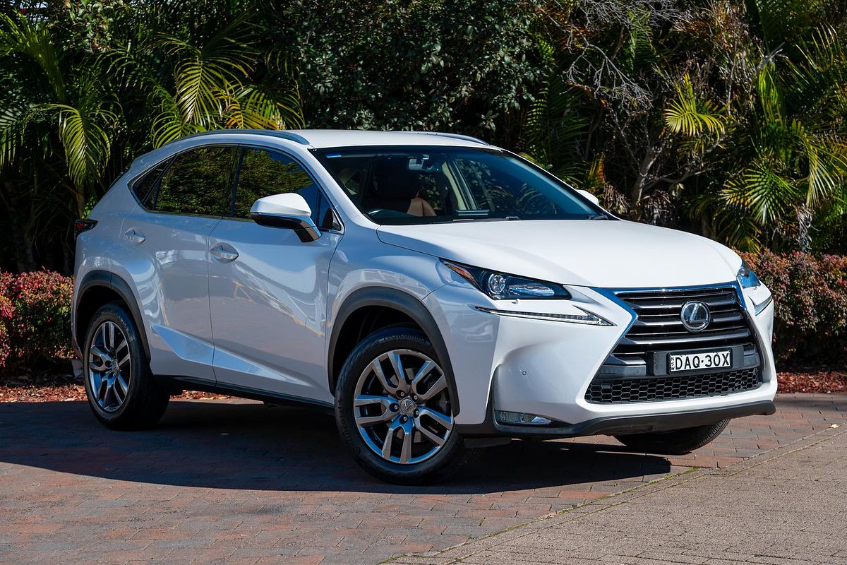 2015 Lexus NX NX200t Luxury AGZ10R
