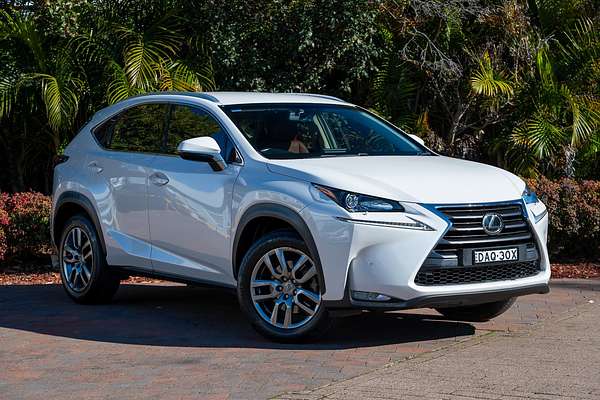 2015 Lexus NX NX200t Luxury AGZ10R