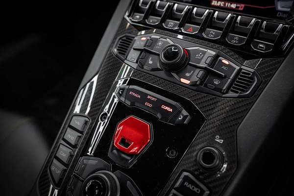 2017 Lamborghini Aventador S 834