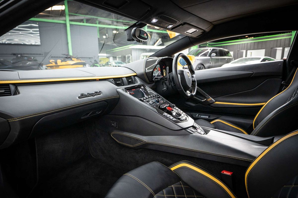 2017 Lamborghini Aventador S 834