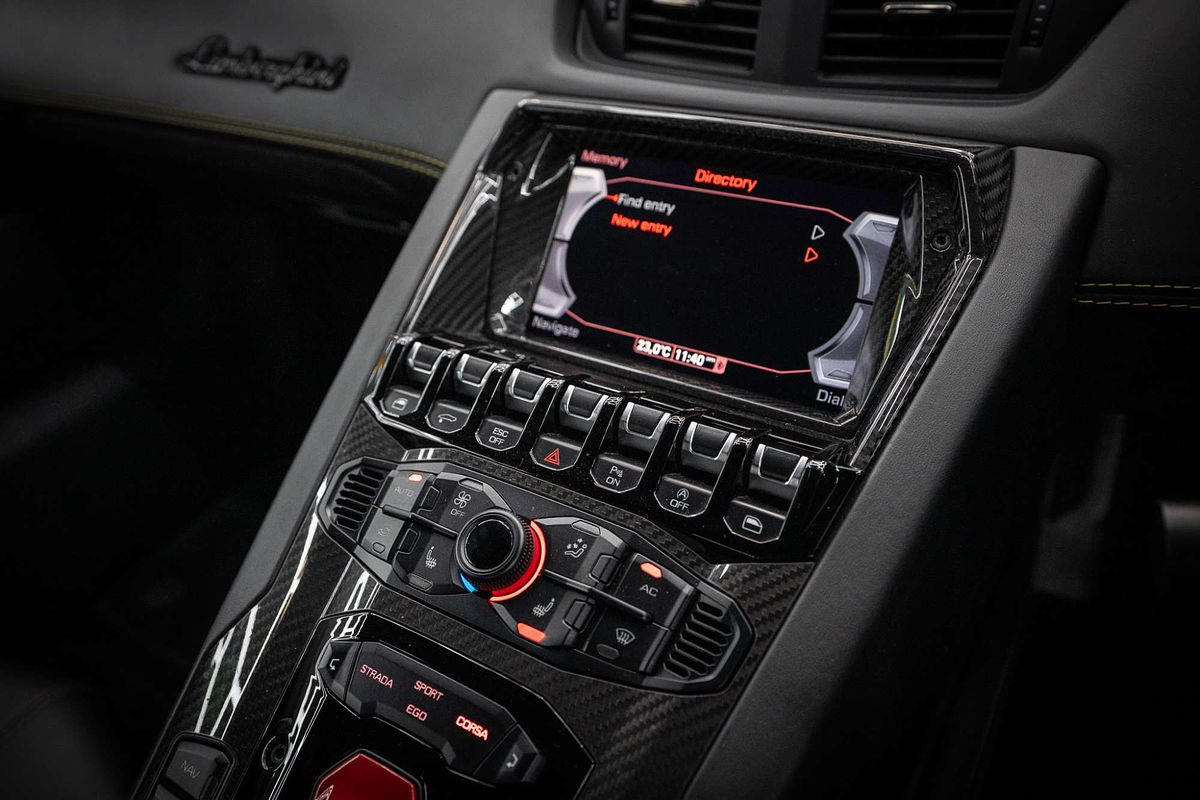 2017 Lamborghini Aventador S 834