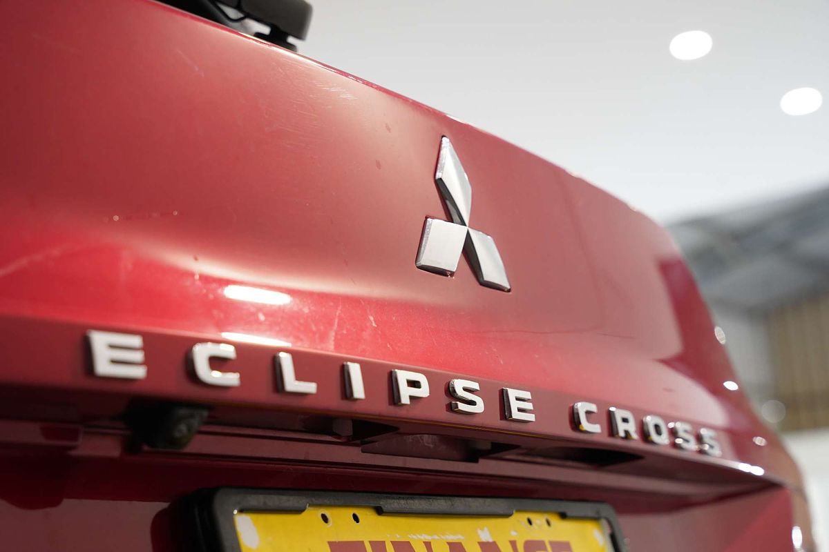 2022 Mitsubishi Eclipse Cross LS YB