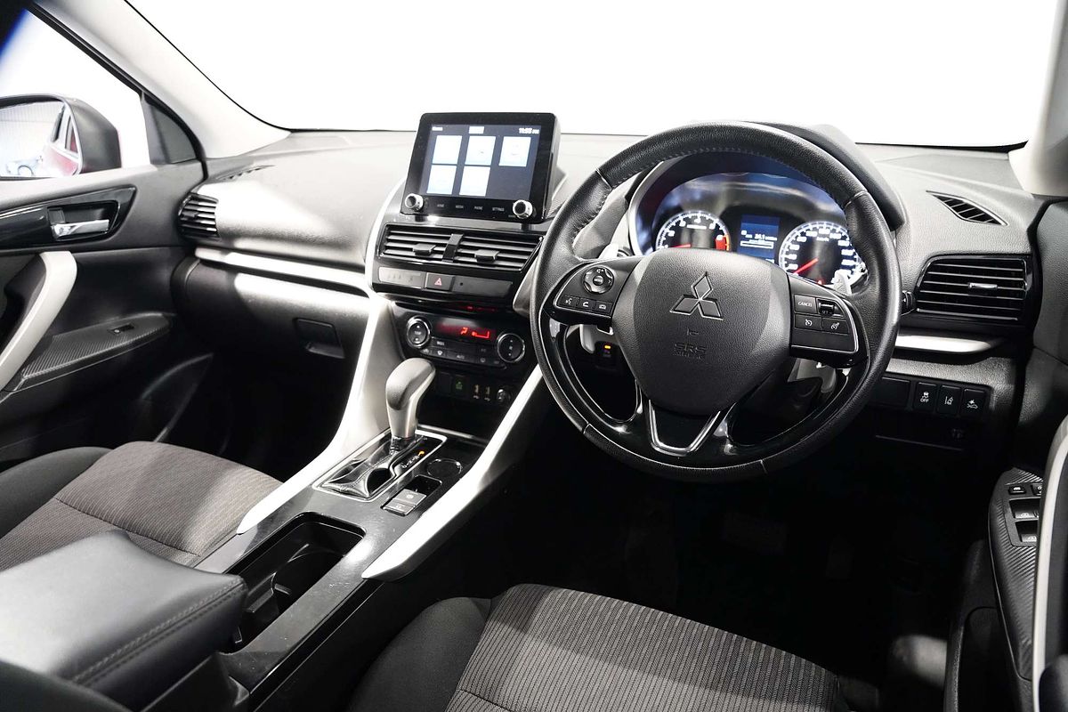 2022 Mitsubishi Eclipse Cross LS YB