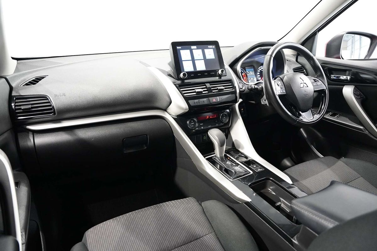 2022 Mitsubishi Eclipse Cross LS YB