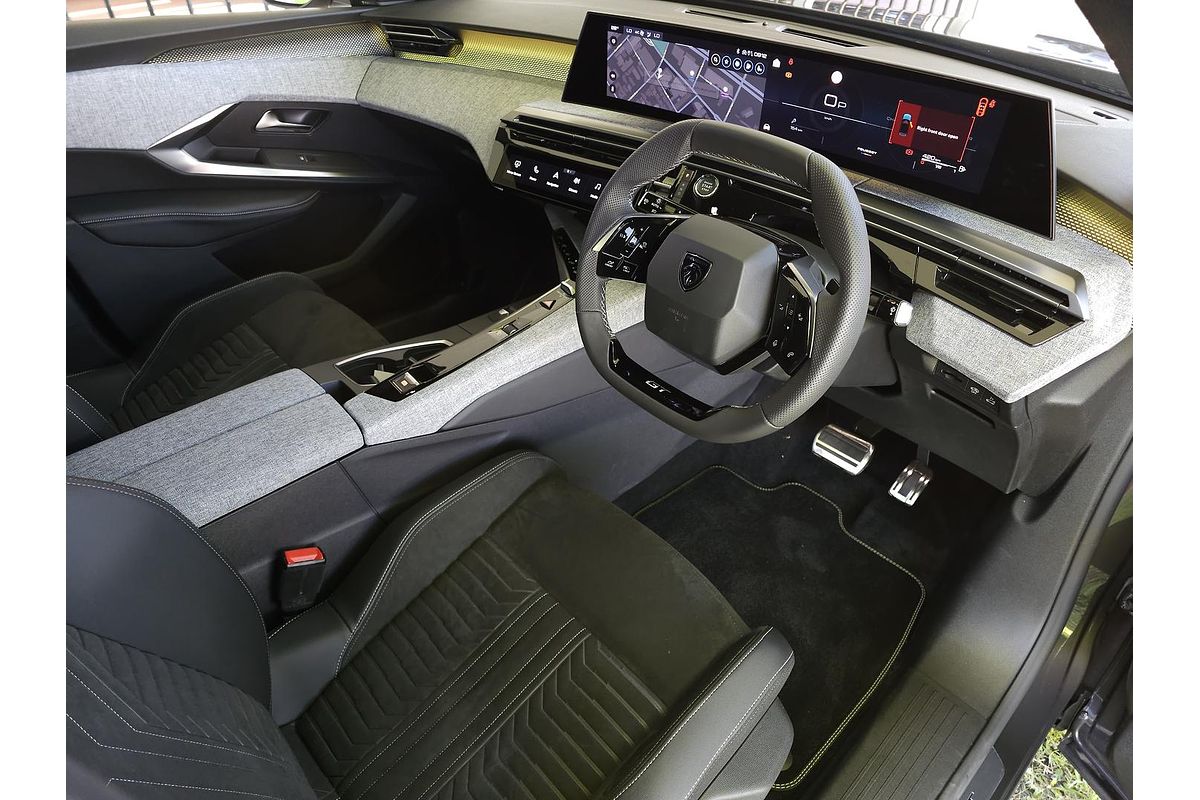 2024 Peugeot 3008 GT Premium Hybrid P64