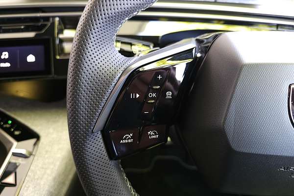 2024 Peugeot 3008 GT Premium Hybrid P64