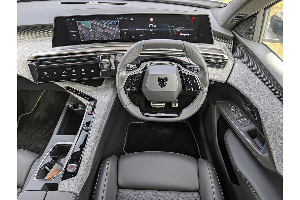 2025 Peugeot 5008 GT Premium Hybrid P74