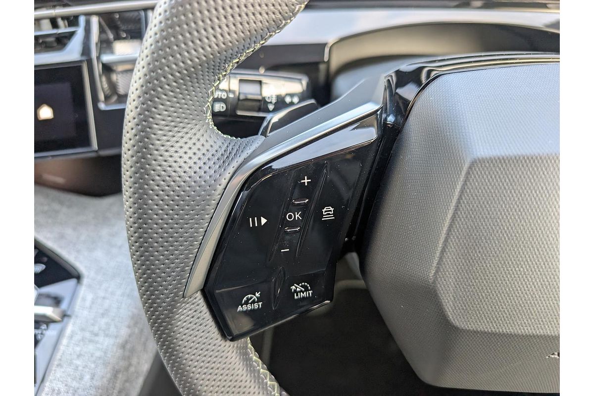 2025 Peugeot 3008 GT Premium Hybrid P64