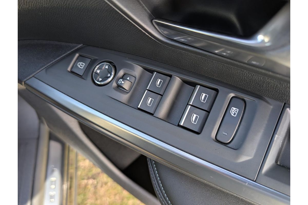 2025 Peugeot 3008 GT Premium Hybrid P64