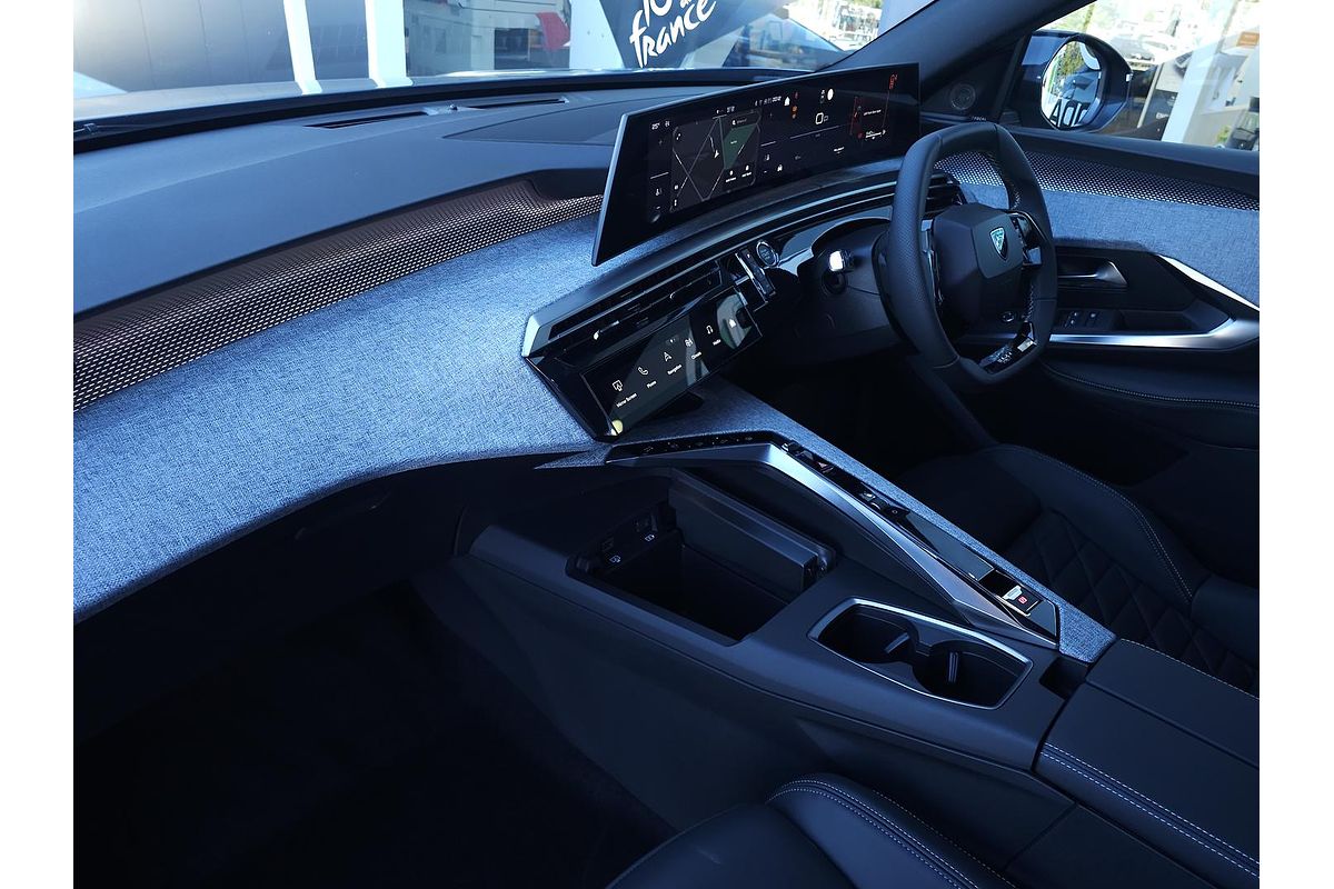 2025 Peugeot 3008 GT Premium Hybrid P64