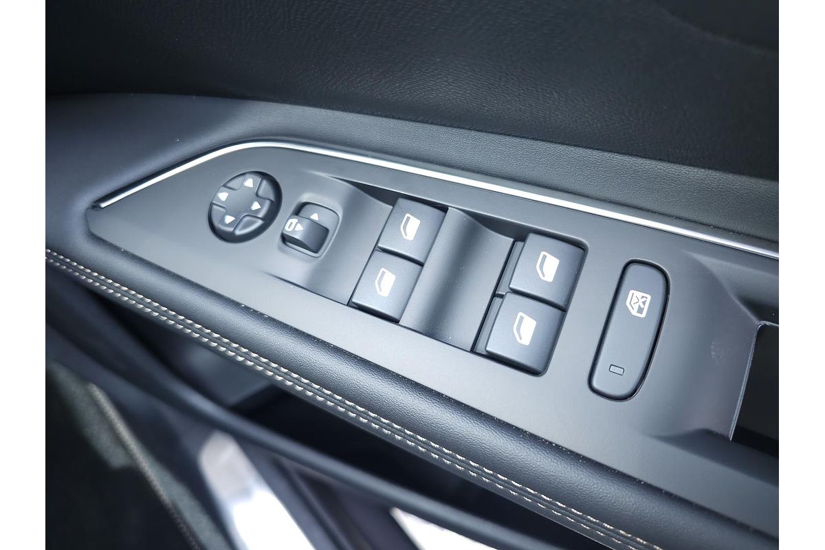 2023 Peugeot 3008 GT Sport P84